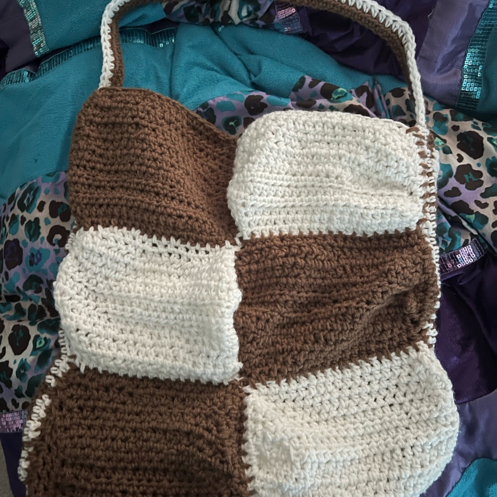 Crochet tote bag